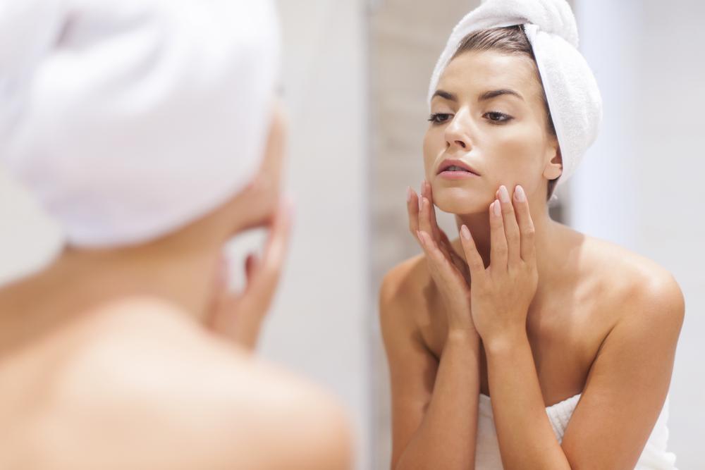 5 Unexpected Things You Are Doing That Cause Acne