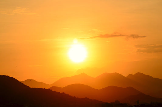 Sun-Damaged Skin Rejuvenation: The Magic of AHAs and BHAs Revealed