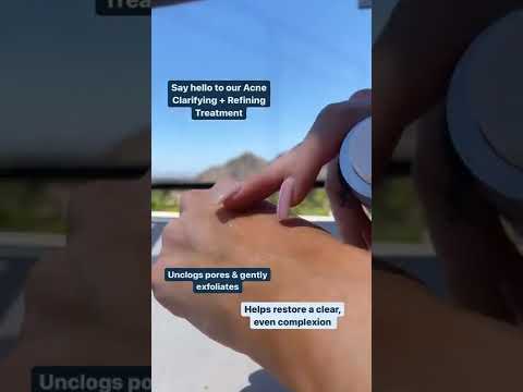 Video showing application of Glowbiotics Acne Clarifying and Refining Treatment to unclog pores and refine skin